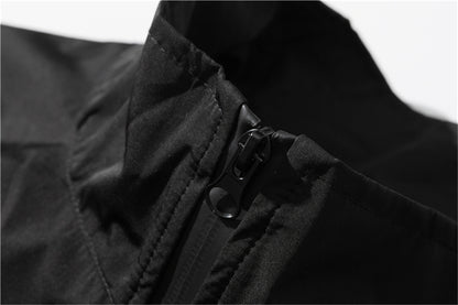 Multi-pocket tactical jacket